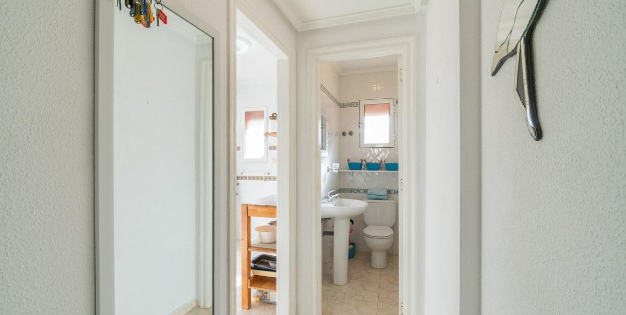 Resale - Townhouse -
Orihuela Costa - Playa Flamenca