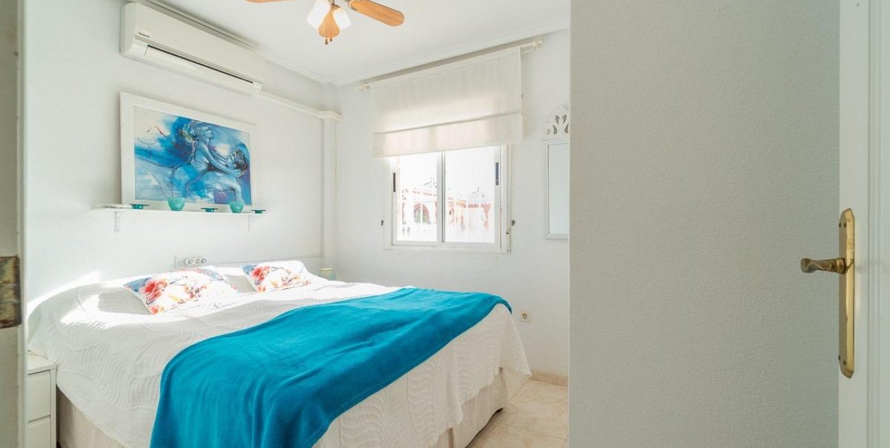 Resale - Townhouse -
Orihuela Costa - Playa Flamenca