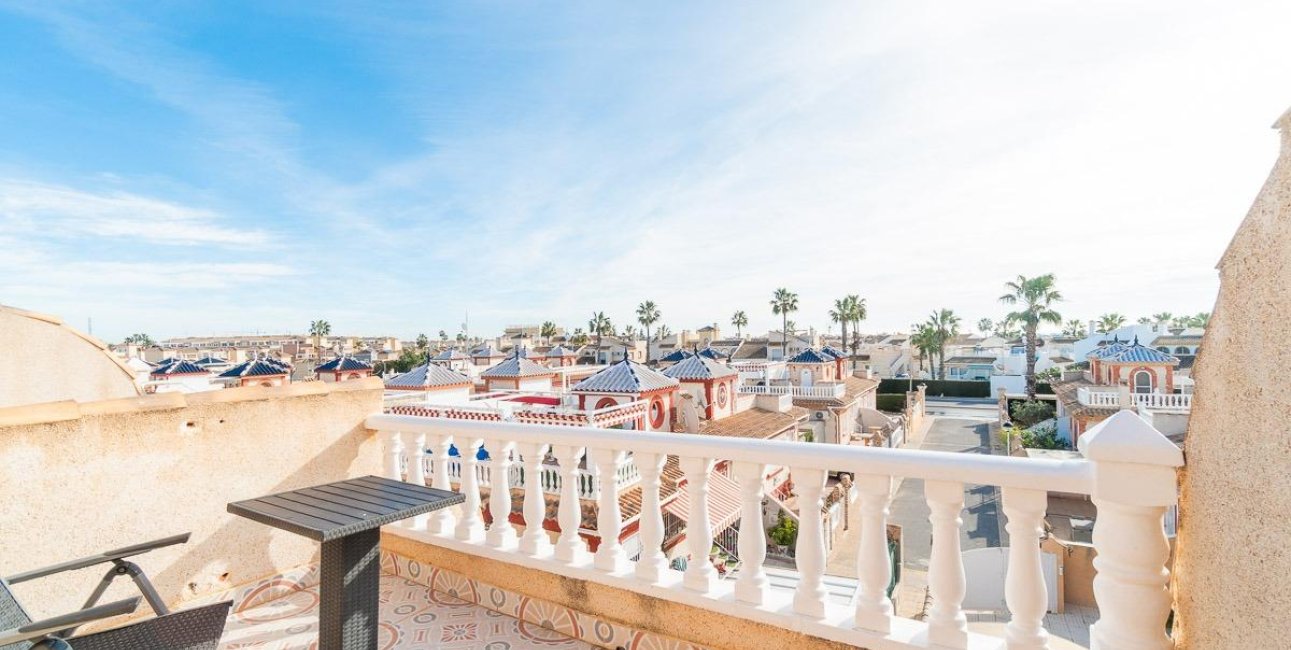 Resale - Townhouse -
Orihuela Costa - Playa Flamenca