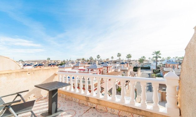 Resale - Townhouse -
Orihuela Costa - Playa Flamenca