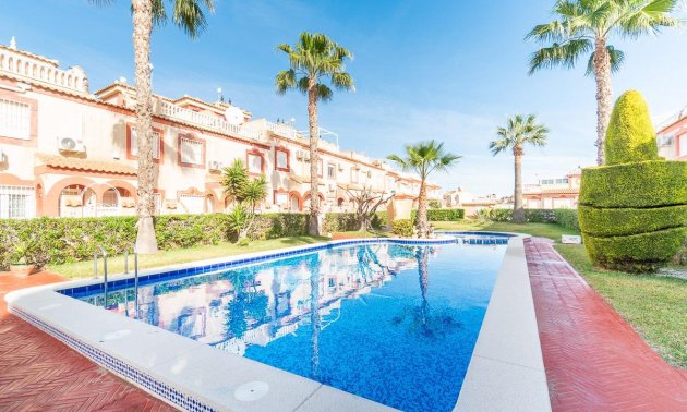 Resale - Townhouse -
Orihuela Costa - Playa Flamenca