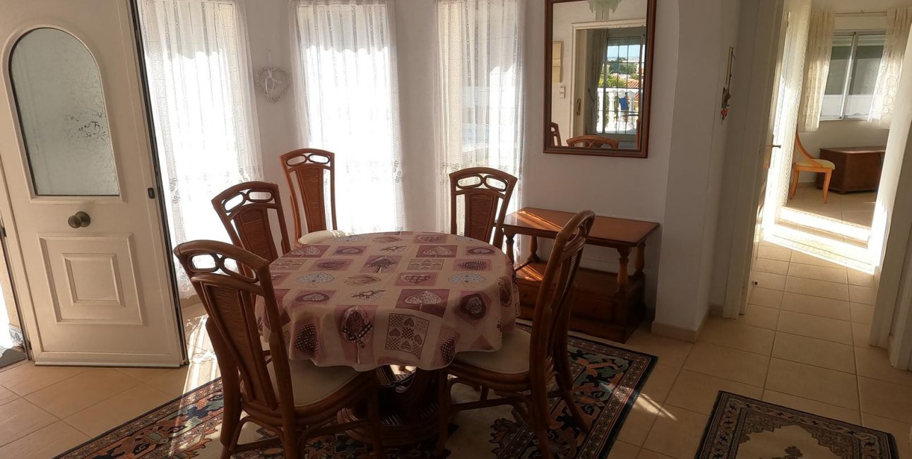 Resale - Villa -
Algorfa - Lomas de La Juliana