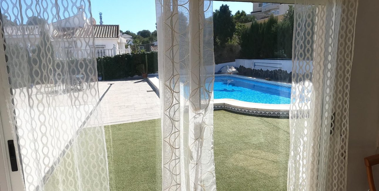 Resale - Villa -
Algorfa - Lomas de La Juliana