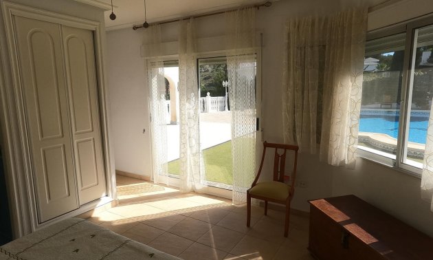 Resale - Villa -
Algorfa - Lomas de La Juliana
