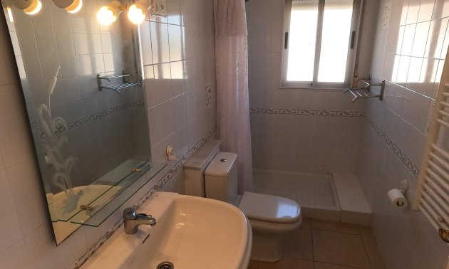 Resale - Villa -
Algorfa - Lomas de La Juliana