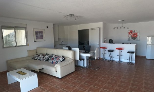Resale - Villa -
Algorfa - Lomas de La Juliana