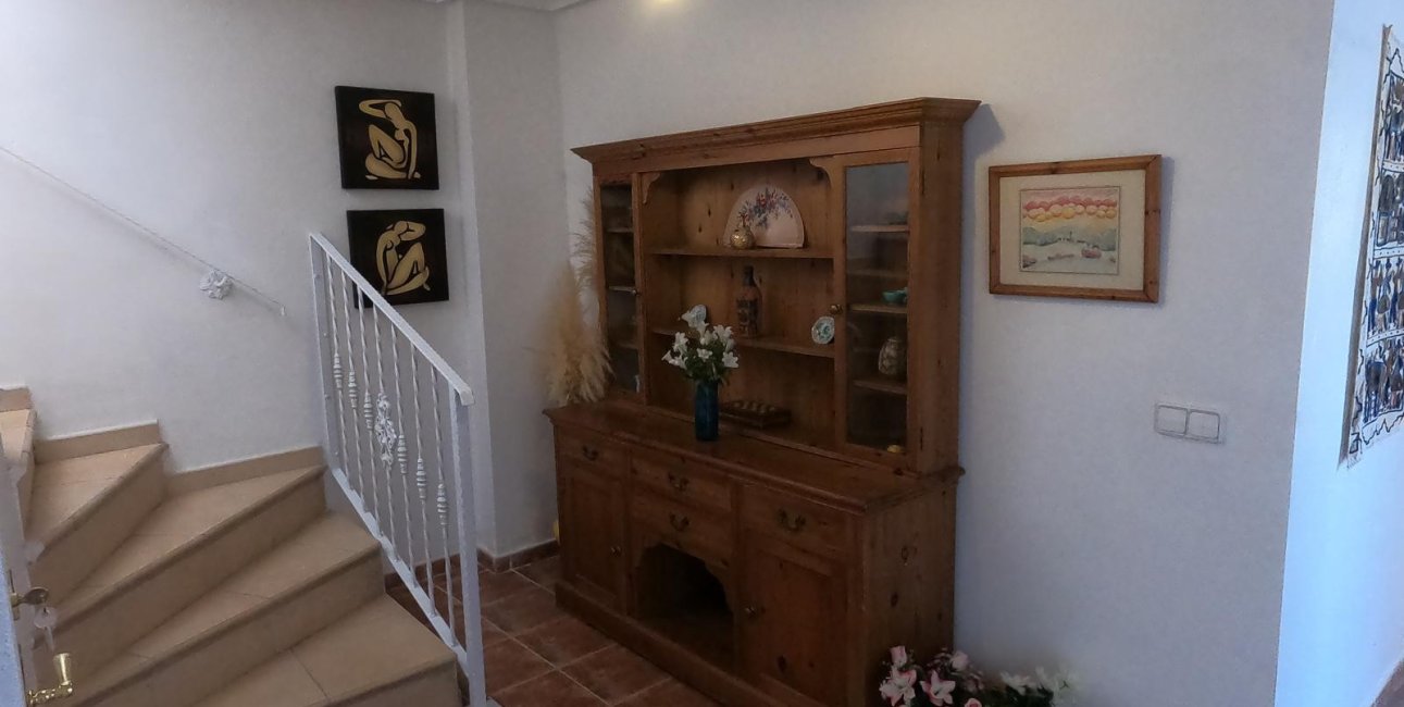 Resale - Villa -
Algorfa - Lomas de La Juliana