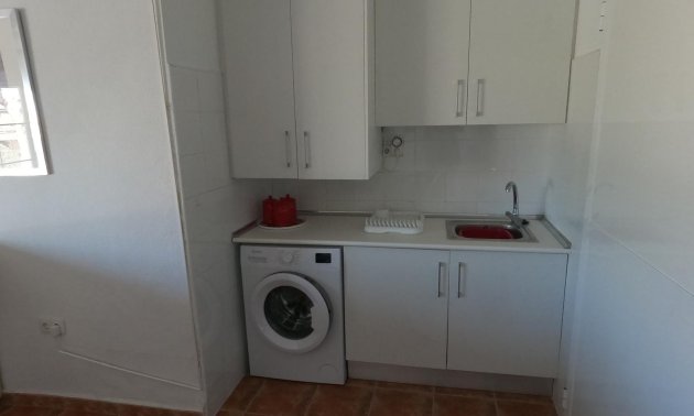 Resale - Villa -
Algorfa - Lomas de La Juliana