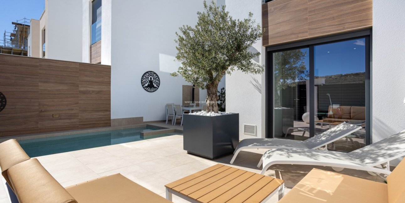 Resale - Villa -
Benijofar - Benijofar - Village