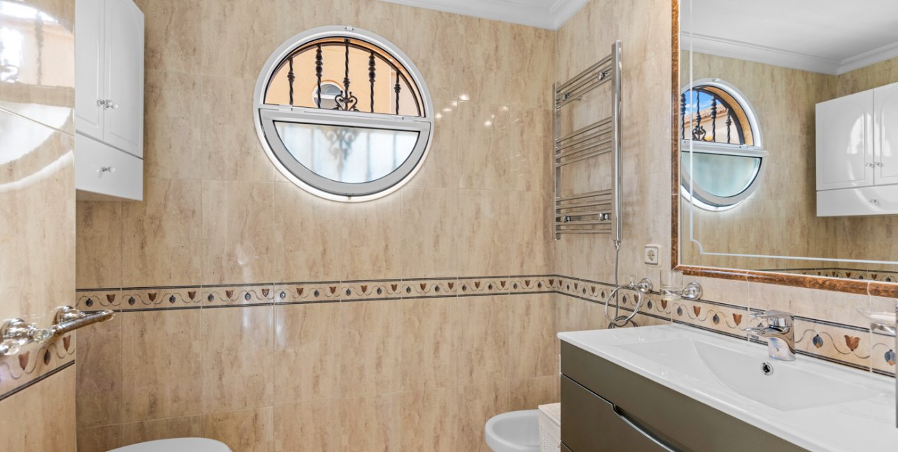 Reventa - Apartamento / piso -
Orihuela Costa - Lomas de Cabo Roig