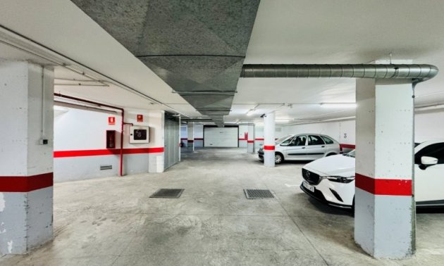 Resale - Apartment / flat -
Torrevieja - Centro