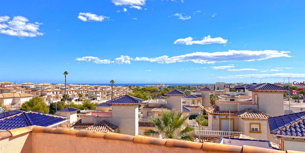 Rynek wtórny - Willa -
Orihuela Costa - La Zenia