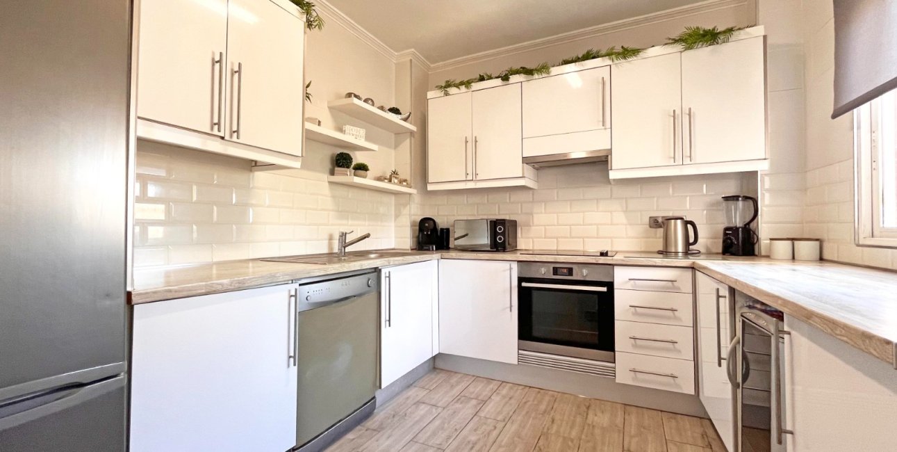 Rynek wtórny - Willa -
Orihuela Costa - La Zenia