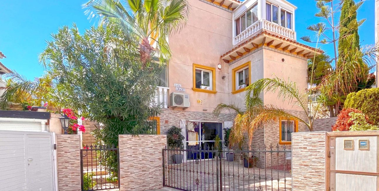 Rynek wtórny - Willa -
Orihuela Costa - La Zenia