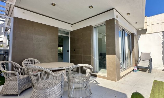 Resale - Villa -
Orihuela Costa - Lomas de Cabo Roig