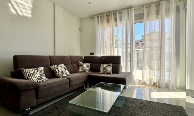 Resale - Villa -
Orihuela Costa - Lomas de Cabo Roig