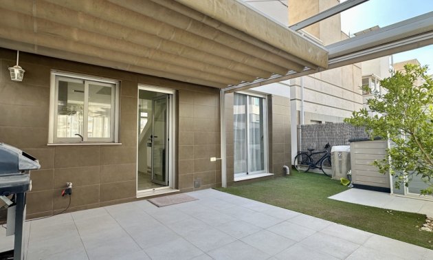 Resale - Villa -
Orihuela Costa - Lomas de Cabo Roig