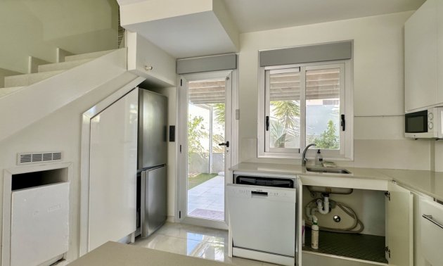 Resale - Villa -
Orihuela Costa - Lomas de Cabo Roig