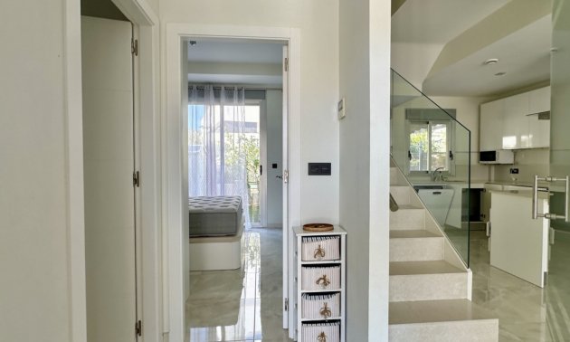 Resale - Villa -
Orihuela Costa - Lomas de Cabo Roig