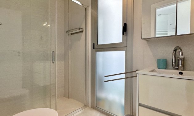 Resale - Villa -
Orihuela Costa - Lomas de Cabo Roig