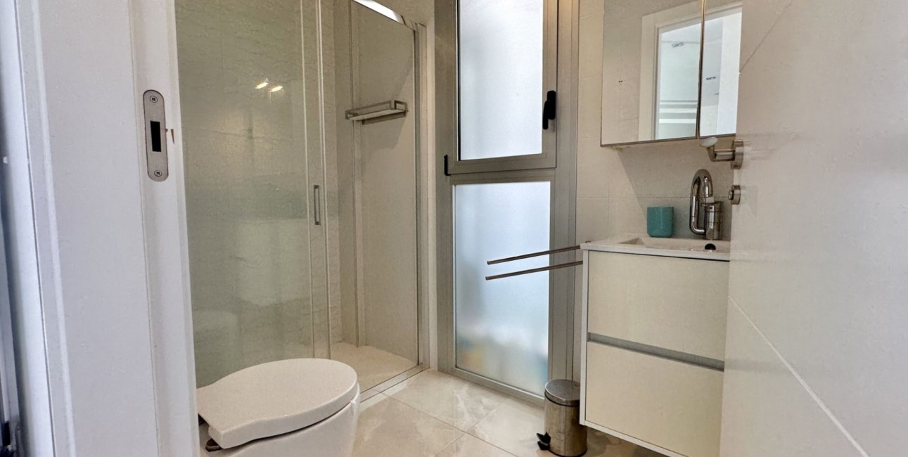 Resale - Villa -
Orihuela Costa - Lomas de Cabo Roig