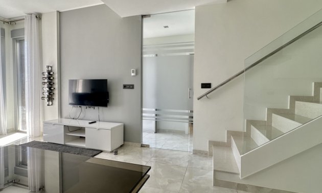 Resale - Villa -
Orihuela Costa - Lomas de Cabo Roig