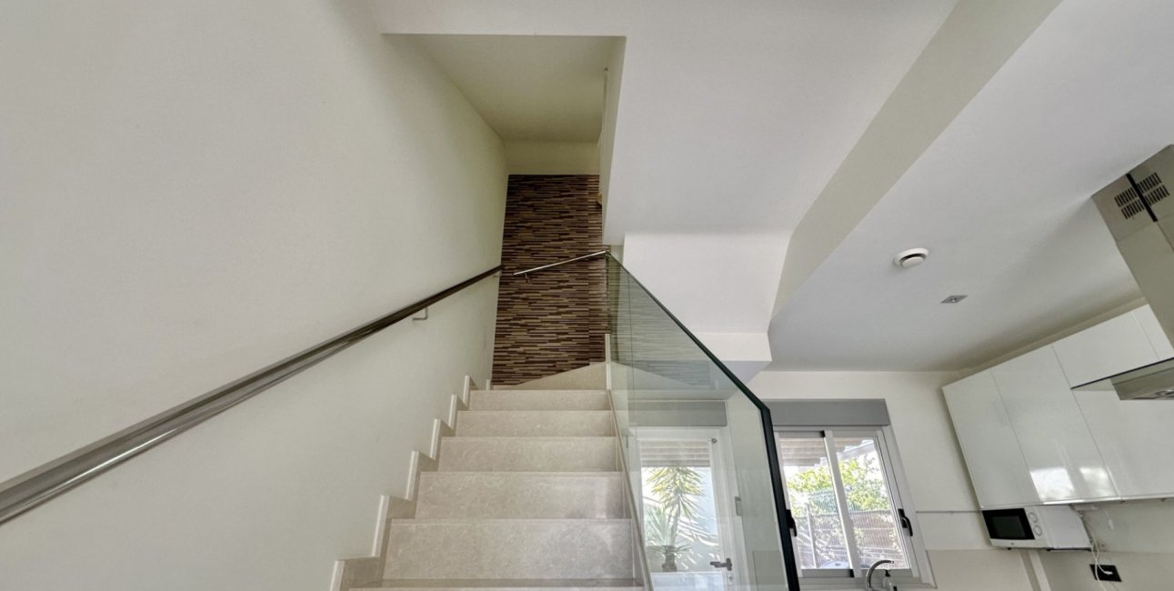 Resale - Villa -
Orihuela Costa - Lomas de Cabo Roig