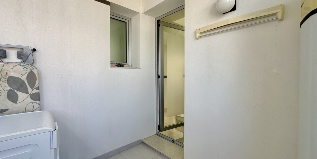 Resale - Villa -
Orihuela Costa - Lomas de Cabo Roig