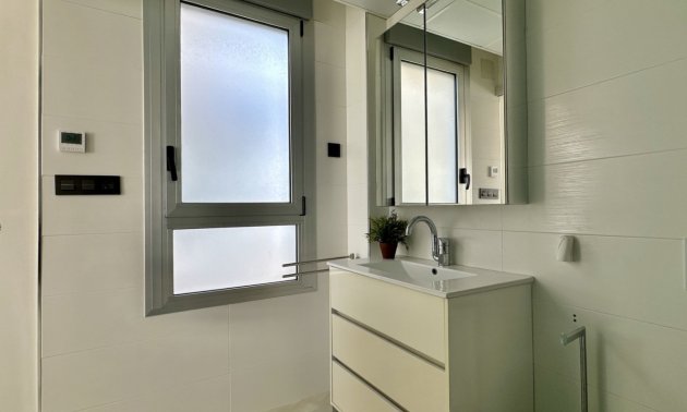 Resale - Villa -
Orihuela Costa - Lomas de Cabo Roig