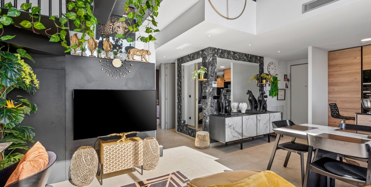 Resale - Duplex -
Orihuela Costa - Villamartin