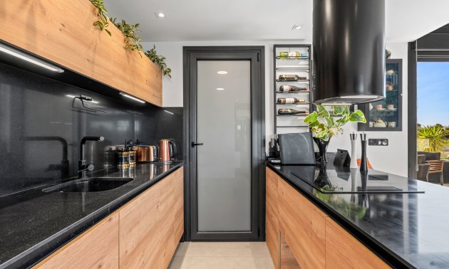 Resale - Duplex -
Orihuela Costa - Villamartin