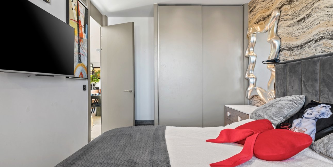 Resale - Duplex -
Orihuela Costa - Villamartin