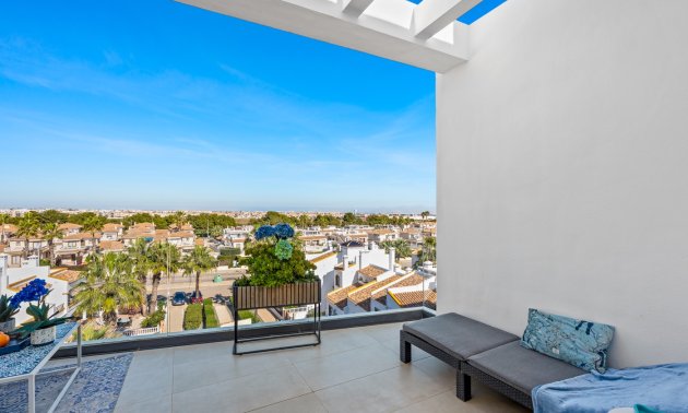 Resale - Duplex -
Orihuela Costa - Villamartin