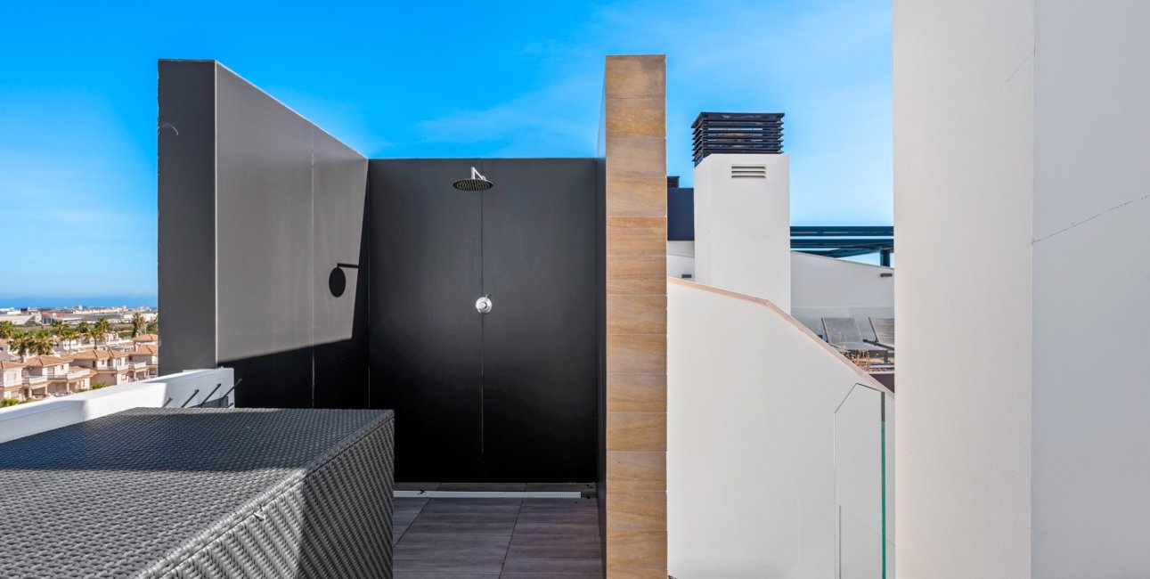 Resale - Duplex -
Orihuela Costa - Villamartin