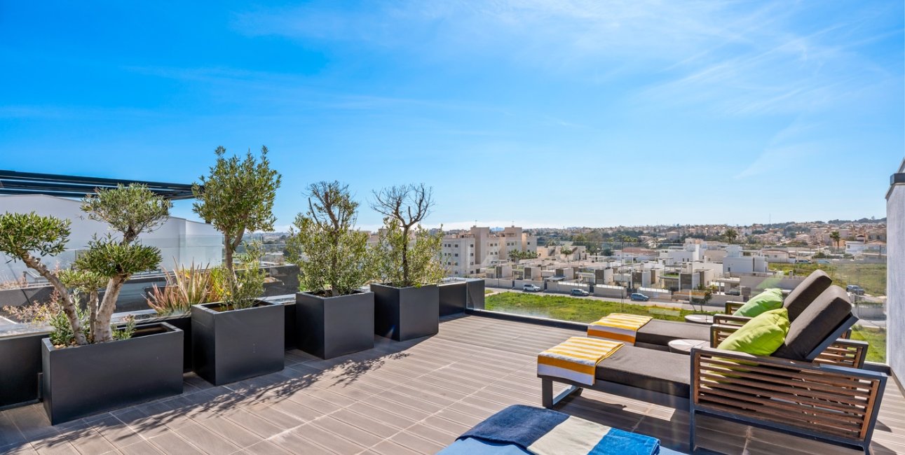 Resale - Duplex -
Orihuela Costa - Villamartin