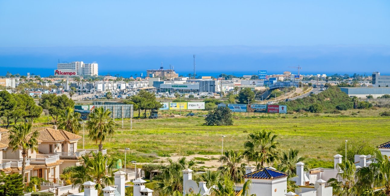 Resale - Duplex -
Orihuela Costa - Villamartin