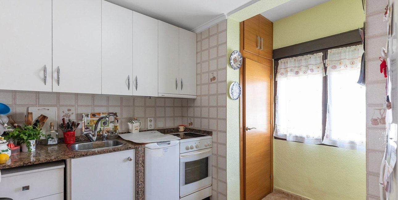 Resale - Bungalow -
Torrevieja - Torretas  - La Siesta - El Limonar