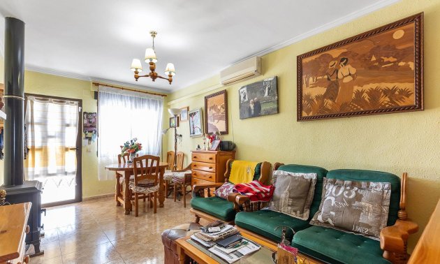Resale - Bungalow -
Torrevieja - Torretas  - La Siesta - El Limonar