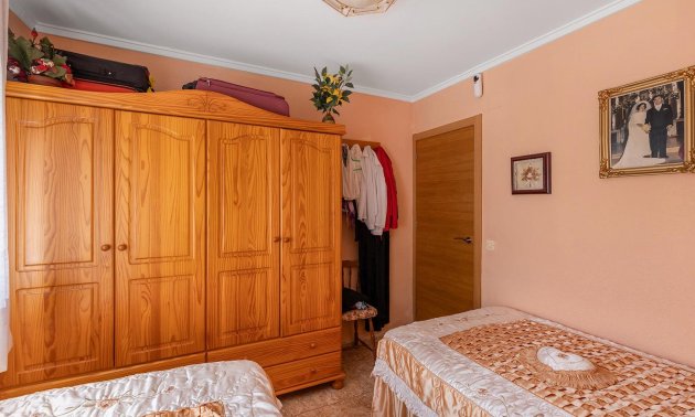 Resale - Bungalow -
Torrevieja - Torretas  - La Siesta - El Limonar