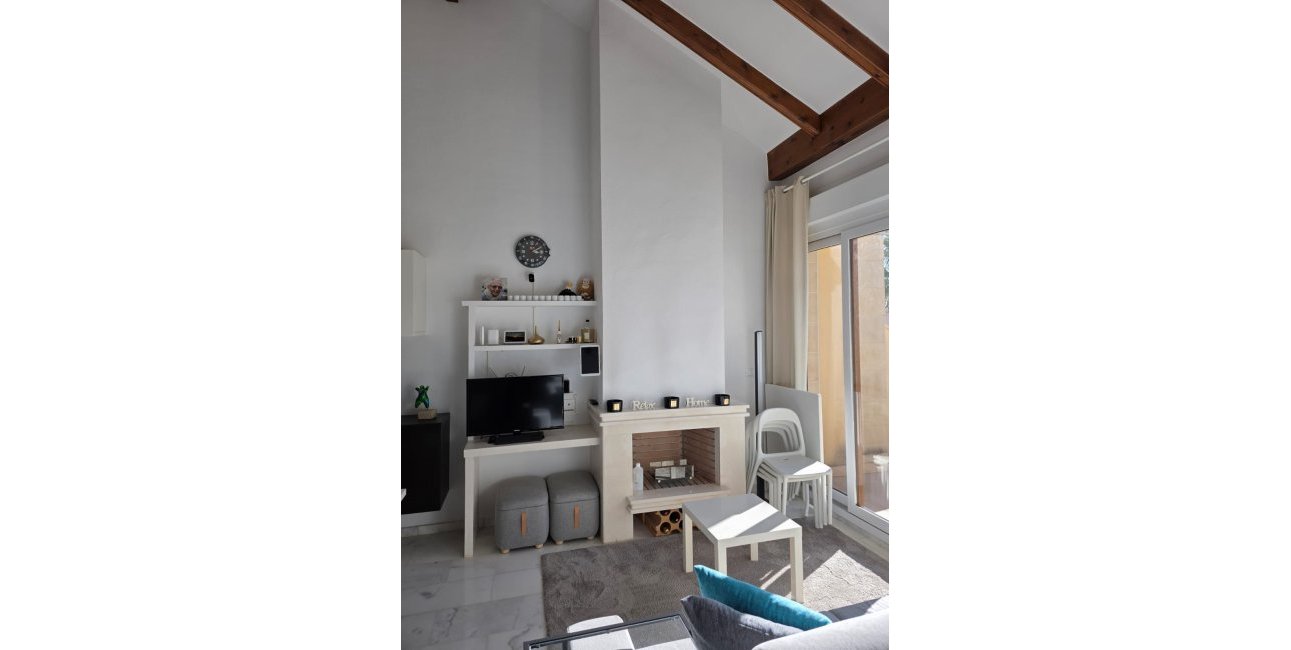 Resale - Apartment / flat -
Algorfa - La Finca Golf Resort