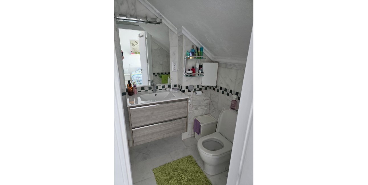 Resale - Apartment / flat -
Algorfa - La Finca Golf Resort