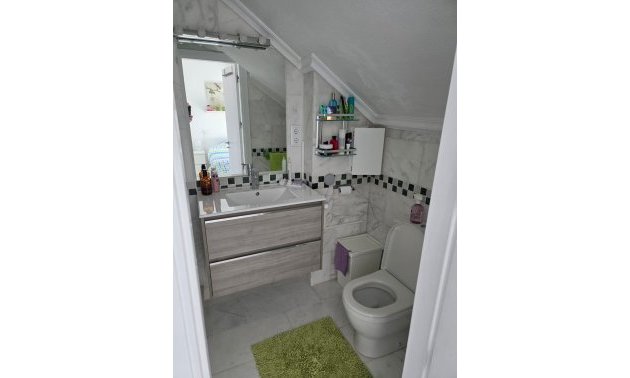 Resale - Apartment / flat -
Algorfa - La Finca Golf Resort