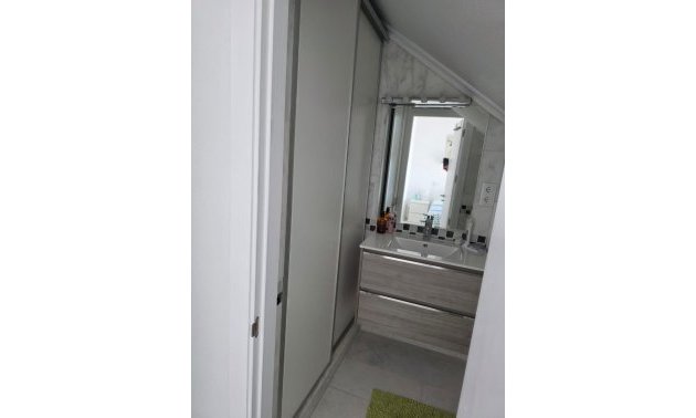 Resale - Apartment / flat -
Algorfa - La Finca Golf Resort