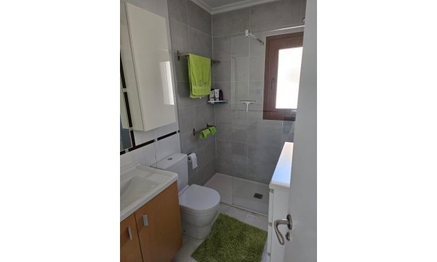 Resale - Apartment / flat -
Algorfa - La Finca Golf Resort