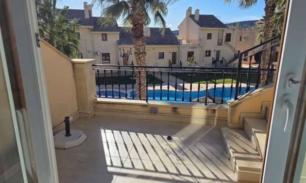 Resale - Apartment / flat -
Algorfa - La Finca Golf Resort