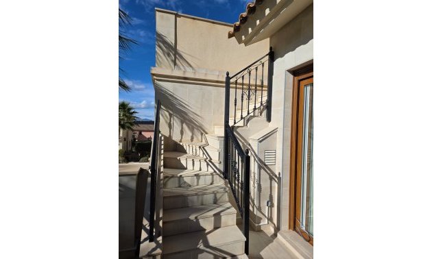 Resale - Apartment / flat -
Algorfa - La Finca Golf Resort