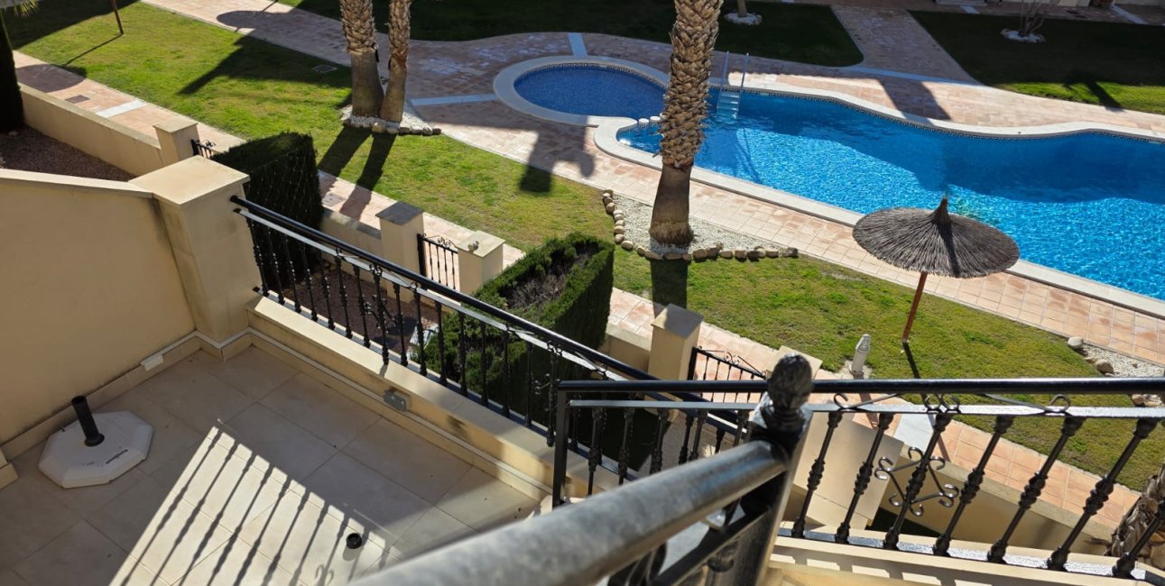 Resale - Apartment / flat -
Algorfa - La Finca Golf Resort
