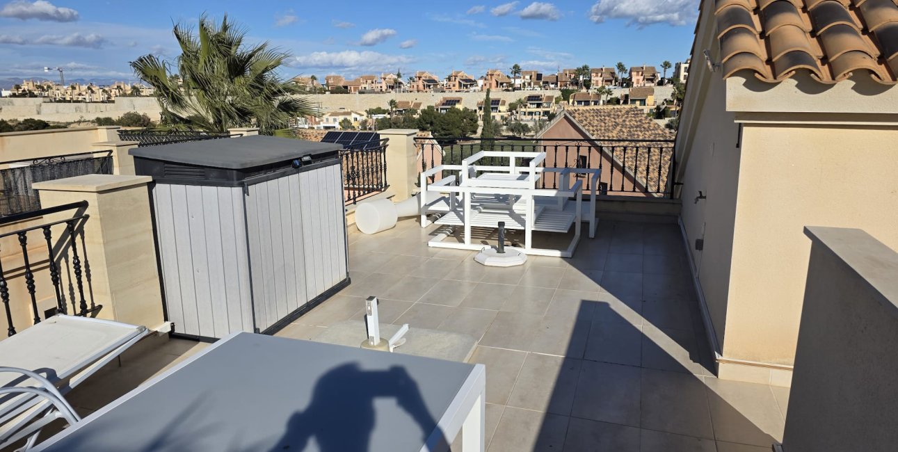 Resale - Apartment / flat -
Algorfa - La Finca Golf Resort