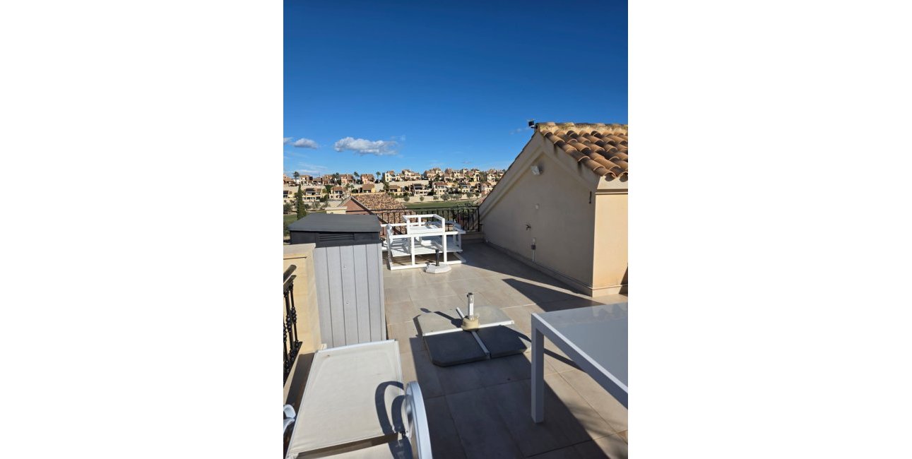 Resale - Apartment / flat -
Algorfa - La Finca Golf Resort