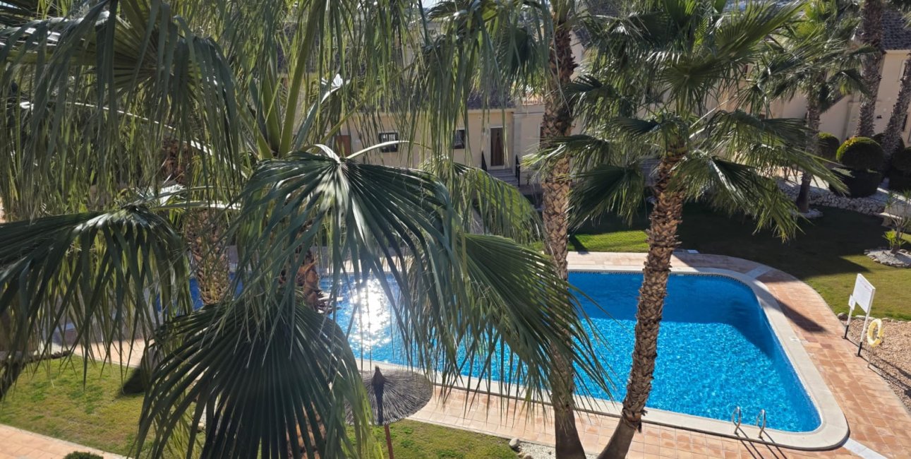 Resale - Apartment / flat -
Algorfa - La Finca Golf Resort